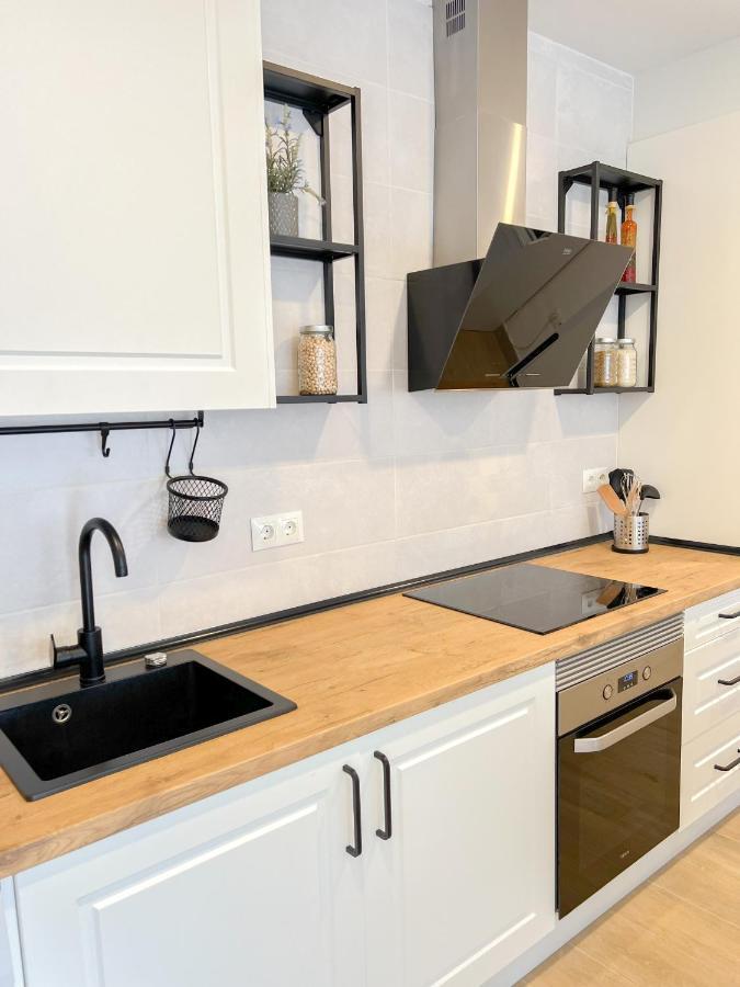 Lovely Flat Torremolinos Center 2 Bedrooms ภายนอก รูปภาพ